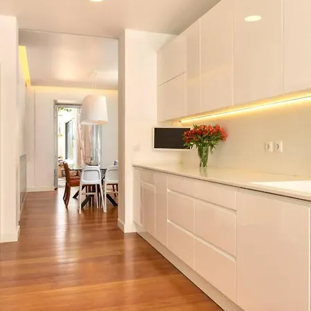 Family Summertime Belem Apartment! Appartement